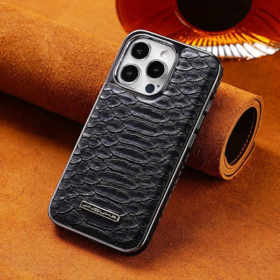 snake-pattern leather phone case, fingerprint-resistant phone case, high-end leather phone case, stylish phone case, durable phone case, Australia - Black - Size iPhone 15