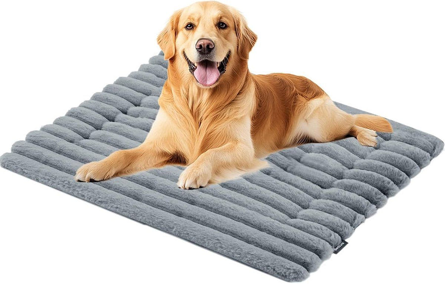 Dog Mat, Cat Mat, Soft and comfortable blanket, Thick and warm, Easy to maintain, for Daily Pet Care and Home Use, 61 x 45 cm, Grey