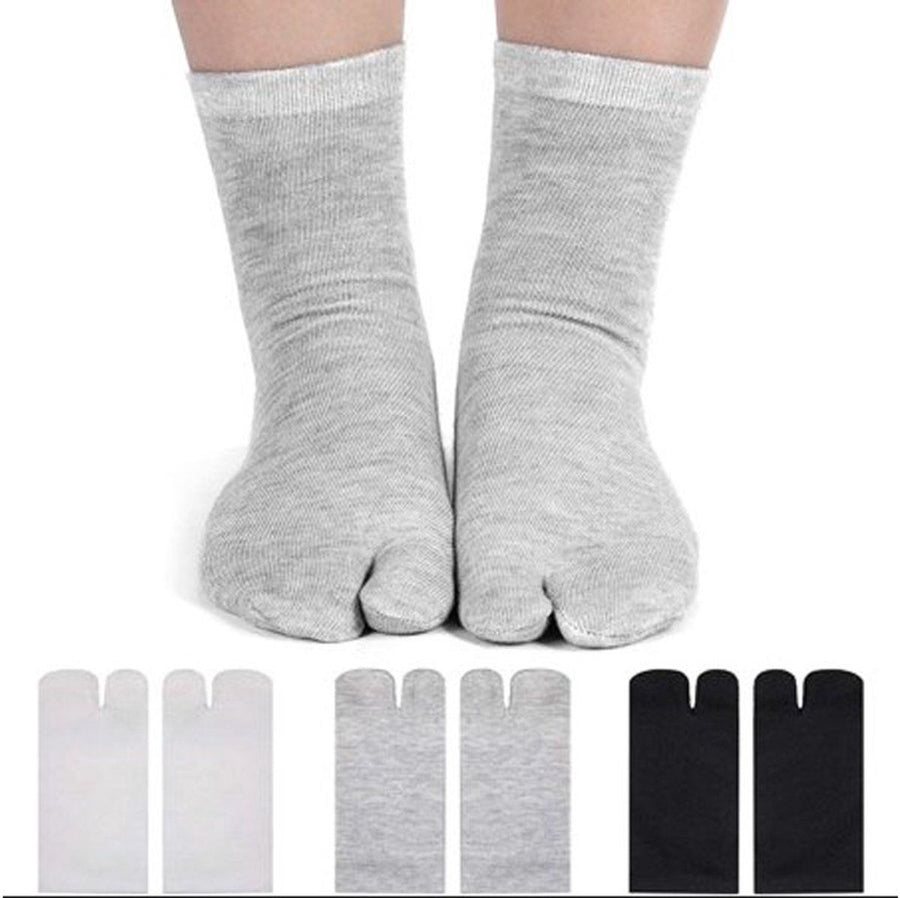3 Pairs, Slipper socks, Smooth Toe Seam, Toesocks, Unisex, for Cold Weather, Travel and Daily Winter Wear, Soft Warm Design for Indoor and Outdoor Use