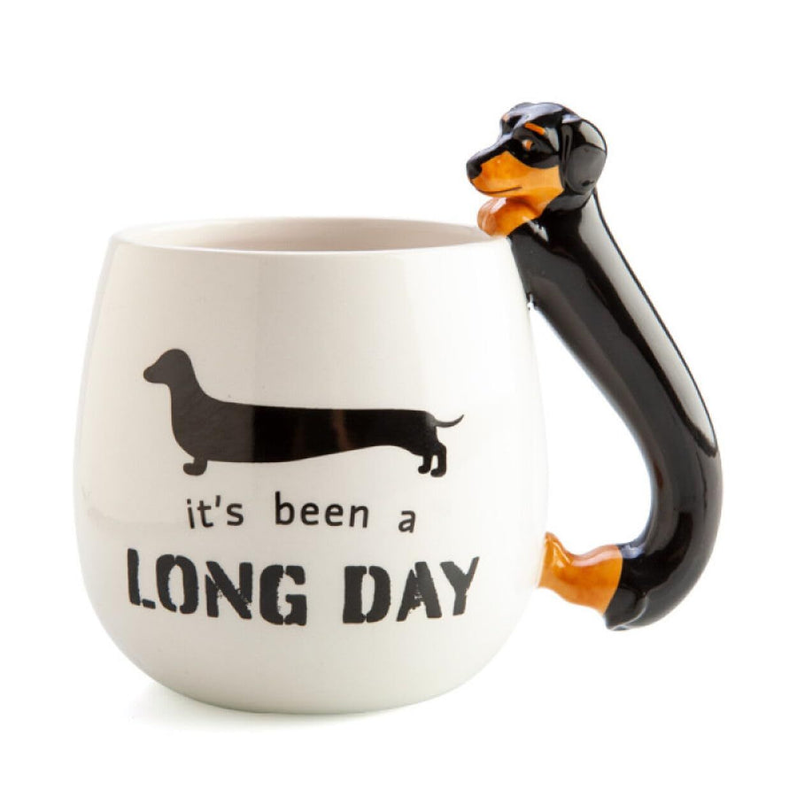 A 3D ceramic coffee cup with a novel dog head, a creatively hand-painted animal face tea cup, and a cute dog shaped drinking cup are ideal gifts for pet lovers to decorate their home kitchens