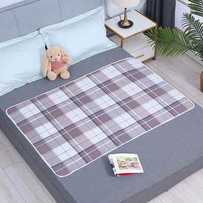 Reusable Washable Mattress Pad 100x150cm, 4-Layer Liquid Lock Design, Non-Slip, Retro Coffee Plaid, Vintage Home Style