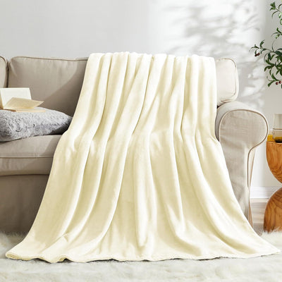 Snuggly Flannel Fleece Blanket, Soft Warm Lightweight Plush Throw For Lounge & Bedroom, Off White, 120X200cm, Size M, Comfortable All Season Cover