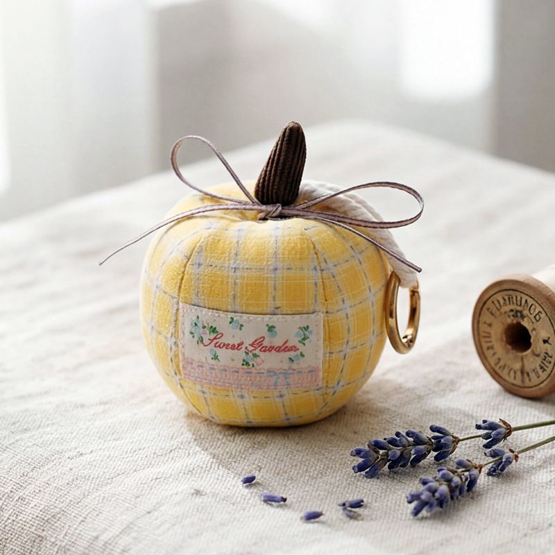 2Pcs Christmas Eve Yellow Apple Ornaments