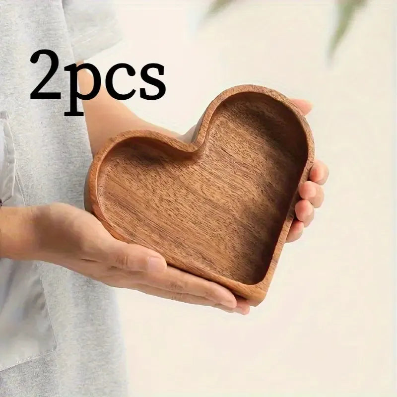 2PCS Natural Solid Wood Love-Shaped Tray, Hand-Polished Smooth & Skin-Friendly, Multi-Purpose Use.