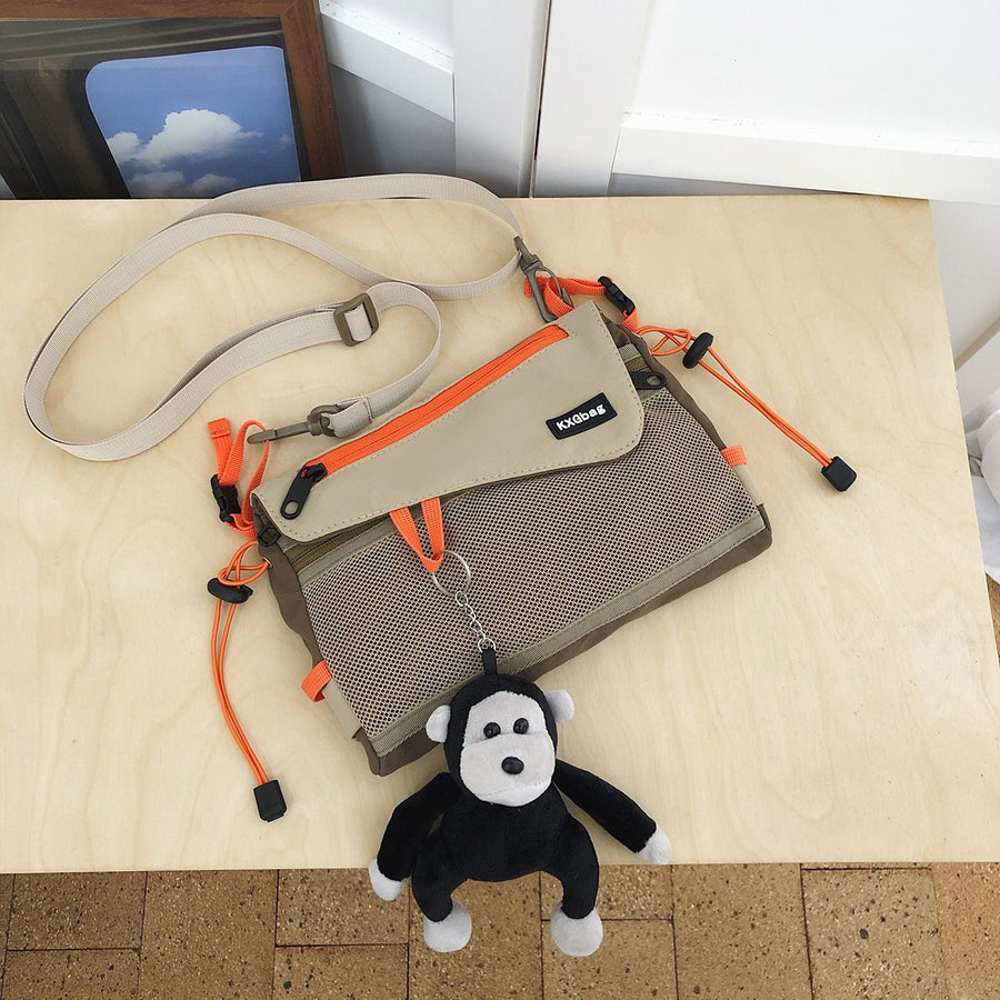 Canvas Travel Bag | Go Freely, Travel Light — Commute & Outdoor Dual-Purpose Shoulder Bag./khaki