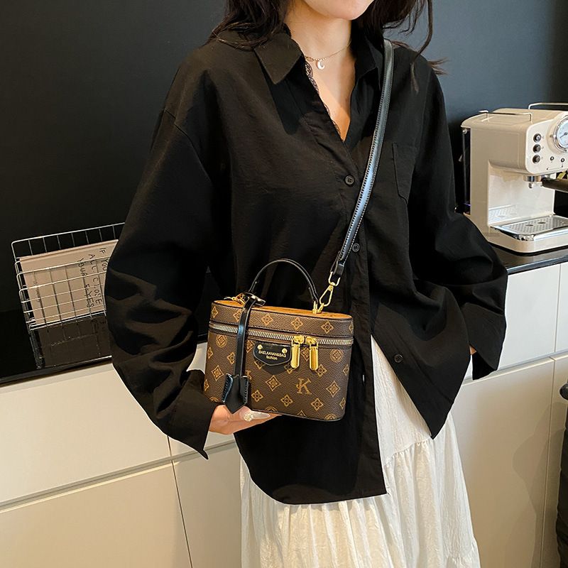 Vintage Brown & Gold Mini Square Bag, Three Ways to Carry — Lightweight Versatile Commuter Bag./BLACK