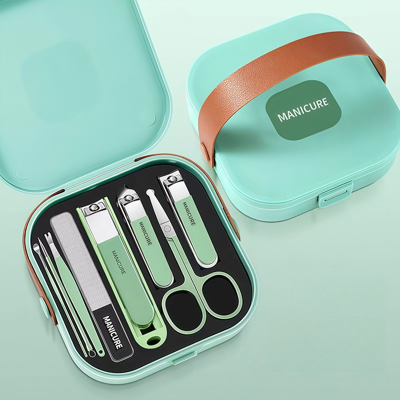 8-Piece Portable Manicure Set with Handheld PP Case, Splash-Proof Steel Nail Clipper Travel Beauty Kit—Green