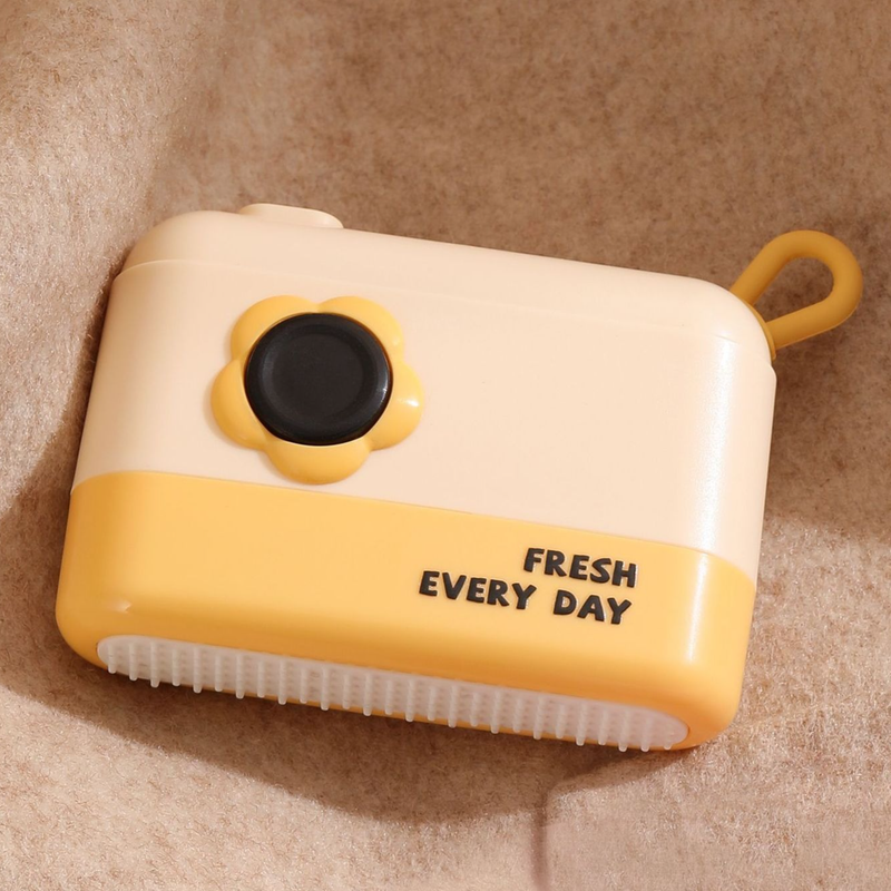 3-in-1 Camera-Shaped Washable Lint Roller, Reusable Portable Pet Hair Remover & Fabric Shaver Brush—Yellow