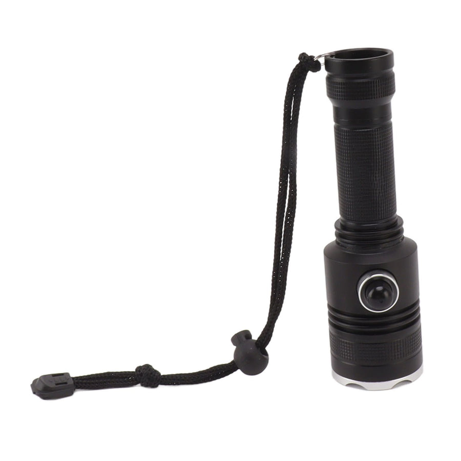 Underwater LED Flashlight Strong Light Long Range Diving Flashlight IPX8 Waterproof 1000LM
