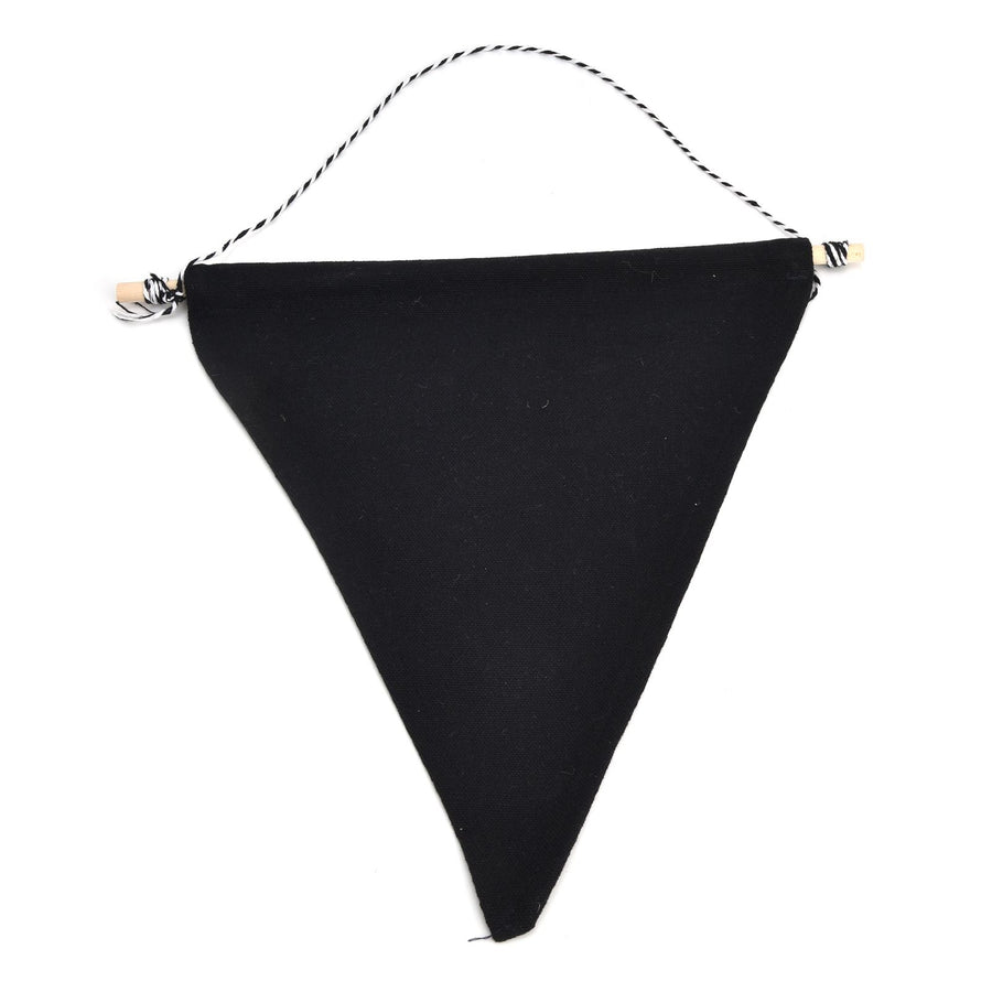 2Pcs Decorative Badge Organizer Wall Hanging Pin Brooch Jewelry Display Banner for Home ShopBlack