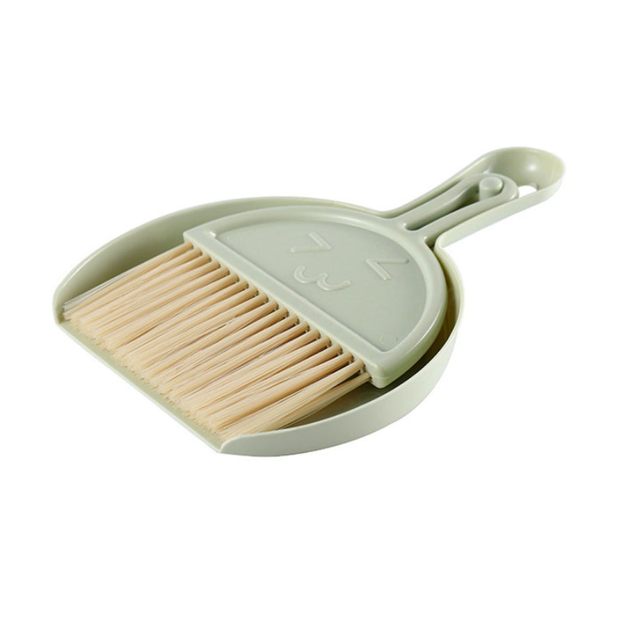 Mini Broom Dustpan Set Smile Face Plastic Handheld Efficient Cleaning Portable Tiny Brush Dustpan for Tabletop Office Green