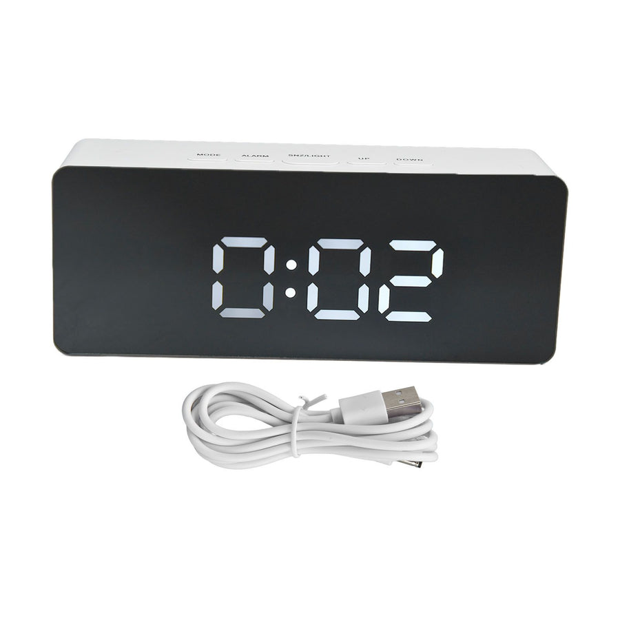 LED Clock Multifunctional USB Powered 3 Lighting Modes Snooze Time Celsius Fahrenheit Display Digital Alarm ClockWhite