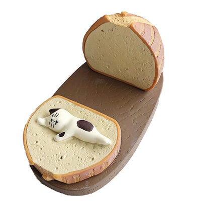 Toast Tablet Stand Holder Resin Cute Fun Desktop Cell Phone Stand Holder for Watching Dramas Round Toast Cat Holder