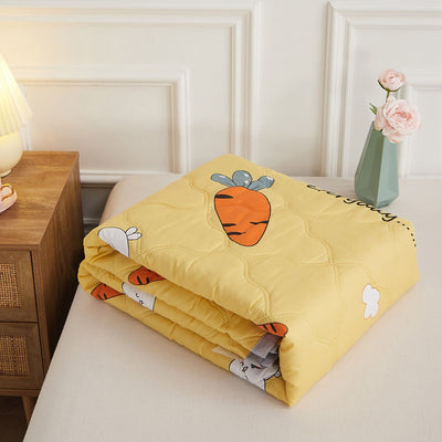 Summer Air Conditioner Quilt Machine Washable Soft Breathable Portable Air Conditioner Blanket Summer Comforter Happy Radish 180x200cm