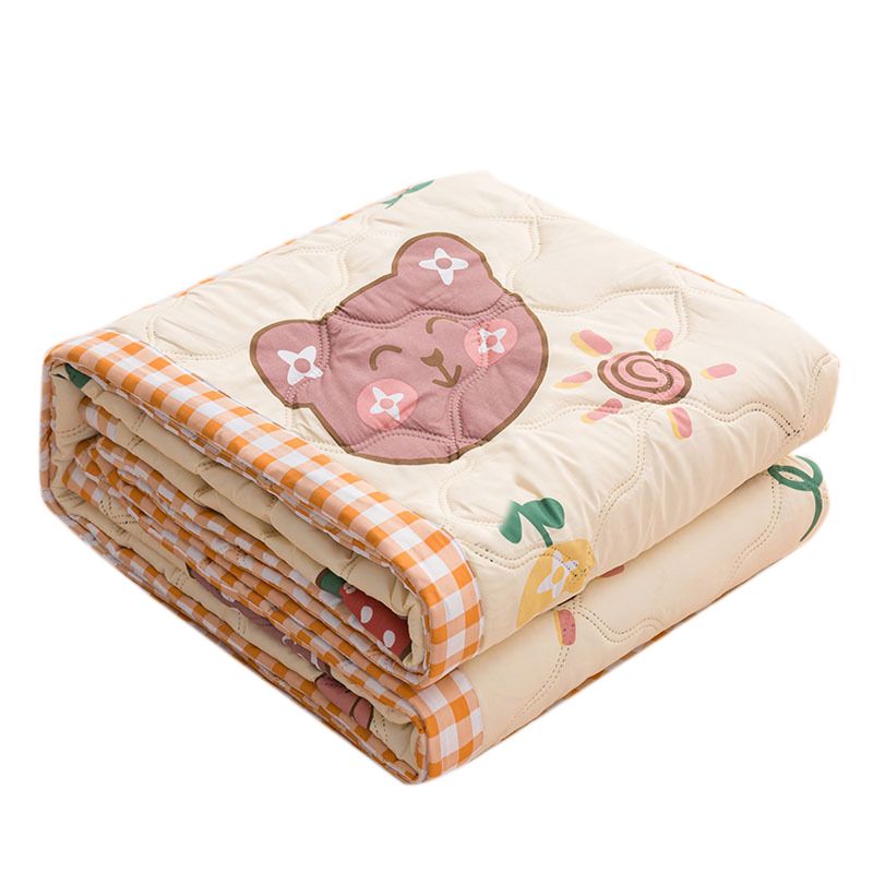 Summer Blanket Polyester Fiber Washable Skin Friendly Summer Quilt Thin Blanket Bed Accessories for Dormitory Bear 180x200cm/70.87x78.74in