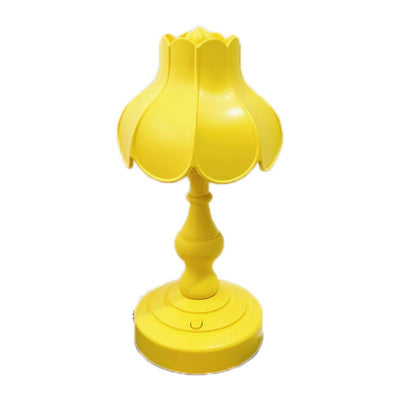 Desk Lamp Retro Lotus Leaf Ingenious Lovely 3 Light Sources Small Table Night Lamp for Girls Bedroom Yellow