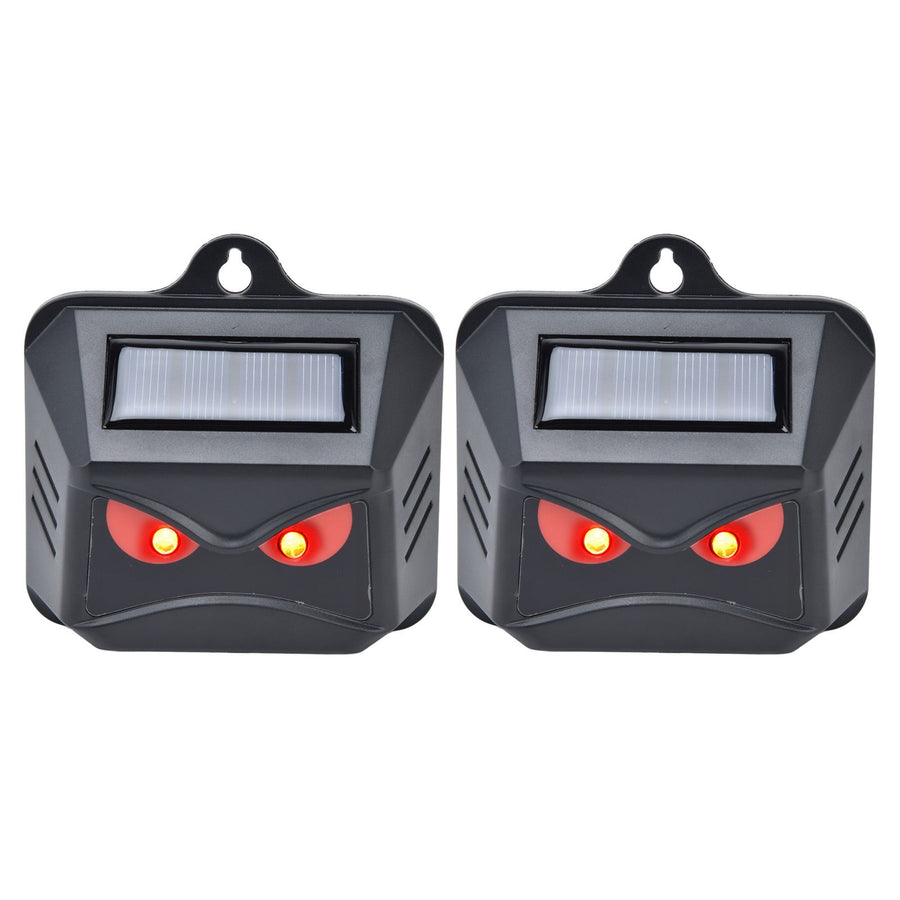 2pcs Animal Repeller Red LED Strobe Lights Waterproof Design Solar Automatic Charging ABS Housing Black Deterrent Tool