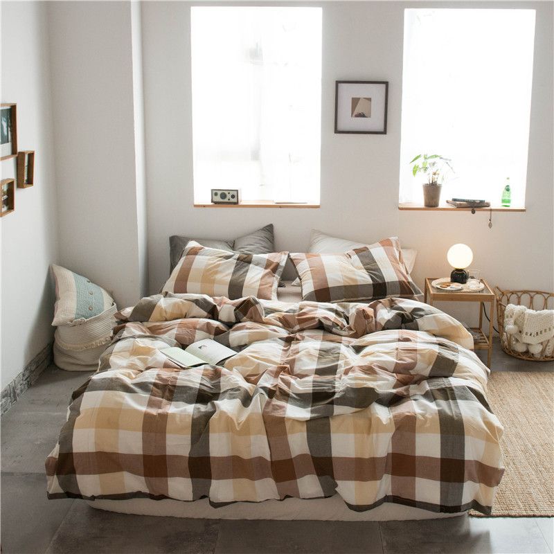 Cotton 4 Piece Set Modern Minimalist White Bed hat kit_1.5m bed-quilt cover 200x 230cm (four-piece set)