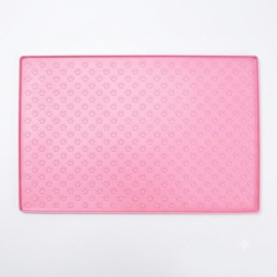 Whimsical Paw Print Silicone Pet Feeding Mat – Waterproof Non-Slip Cat and Dog Food Bowl Tray with Raised Edge, Keeps Floors Dry and Tidy During Mealtime (Pink, L（23.62*15.75in）)