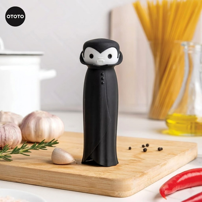 Unleash Some Bite-Sized Kitchen Fun with This Vampire Garlic Peeler – A Quirky Halloween-Inspired Silicone Tube That Effortlessly Strips Cloves in Seconds, Perfect for Home Cooks, Party Prep, and Gift-Giving to Garlic Lovers with a Dark Sense of Humor (Bl
