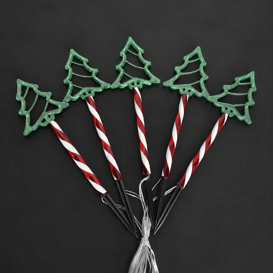 Solar-Powered Christmas Tree Stake Lights with Red-White Spiral Poles, Emitting a Warm White Glow - Perfect Outdoor Decoration for Garden, Lawn, Yard, Pathway, Snowy Landscape During the Holiday Season (Green, 3PCS)