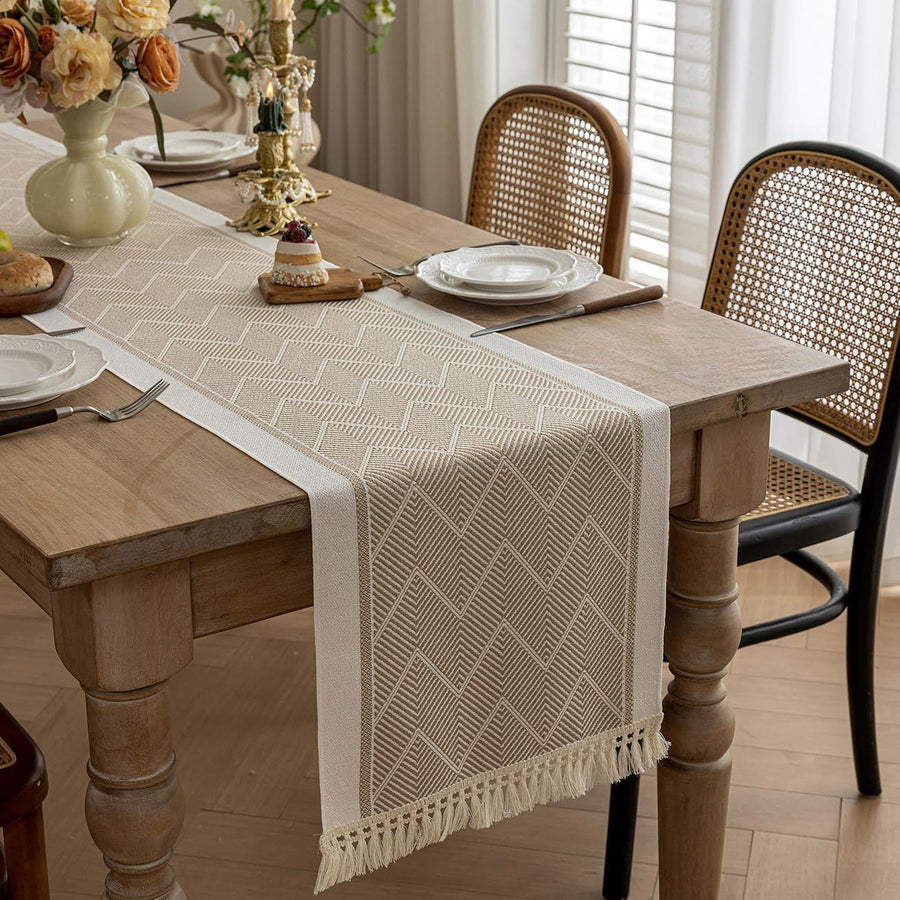 Linen-Like Farmhouse Rustic Polyester Table Runner Tassel Edges for Kitchen, Dining Table, Coffee Table, Holiday Parties, Party Decor（khaki 35*180cm）