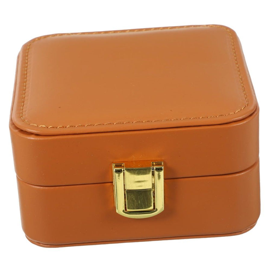 Small Leather Travel Jewelry Organizer Case with Mirror Lining Scratch-resistant Compact Jewelry Storage for Necklaces Rings Earrings Portable Vanity Box for Women