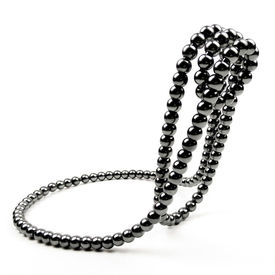 (Black) Creative Artificial Pearl Necklace Floating Wine Rack Metal Wine Bottle Holder Wine Display Stand for Bars and Home Decoration