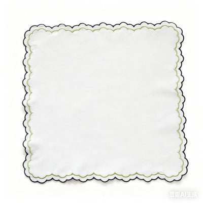 Set of 4 Embroidery Cloth Napkins, Soft Reusable Scalloped Napkins Washable Dinner Napkins Table Decor for Home Hotel Restaurant Weddings Events Parties, 38*38cm