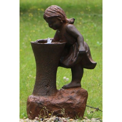 NNEDSZ Girl at Water Fountain-0