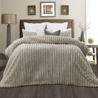 NNEDSZ Jane Barrington Arna Natural 3 Pcs Channel Faux Bunny Fur Comforter Set Queen-0