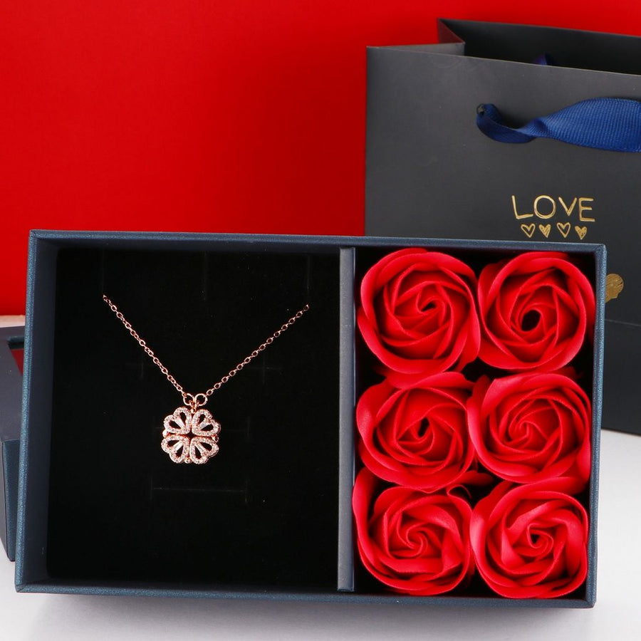 Rose golden Four Leaf Clover Necklace -  Plated Copper with Zirconia - Adjustable 40cm Chain, Convertible Heart Pendant, Elegant Gift for sweetheart